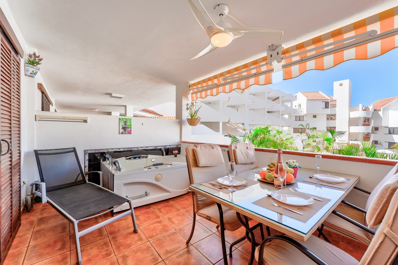 1 Bedroom | Paloma Beach — photo 8